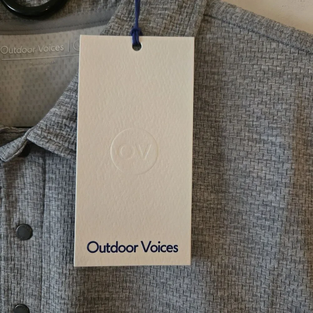Outdoor Voices Mens Polo Shirt Grey Polyester Blend Athletic Size Large NWT